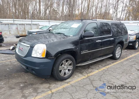 2009 GMC Yukon Xl 1500 Denali z USA, uszkodzony, nr VIN 1GKFK062X9R200555